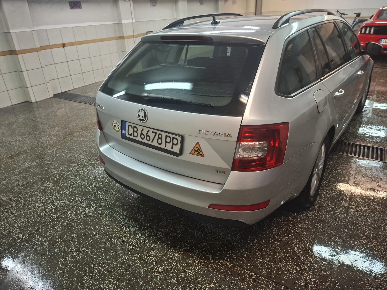 Skoda Octavia, снимка 5 - Автомобили и джипове - 54657552