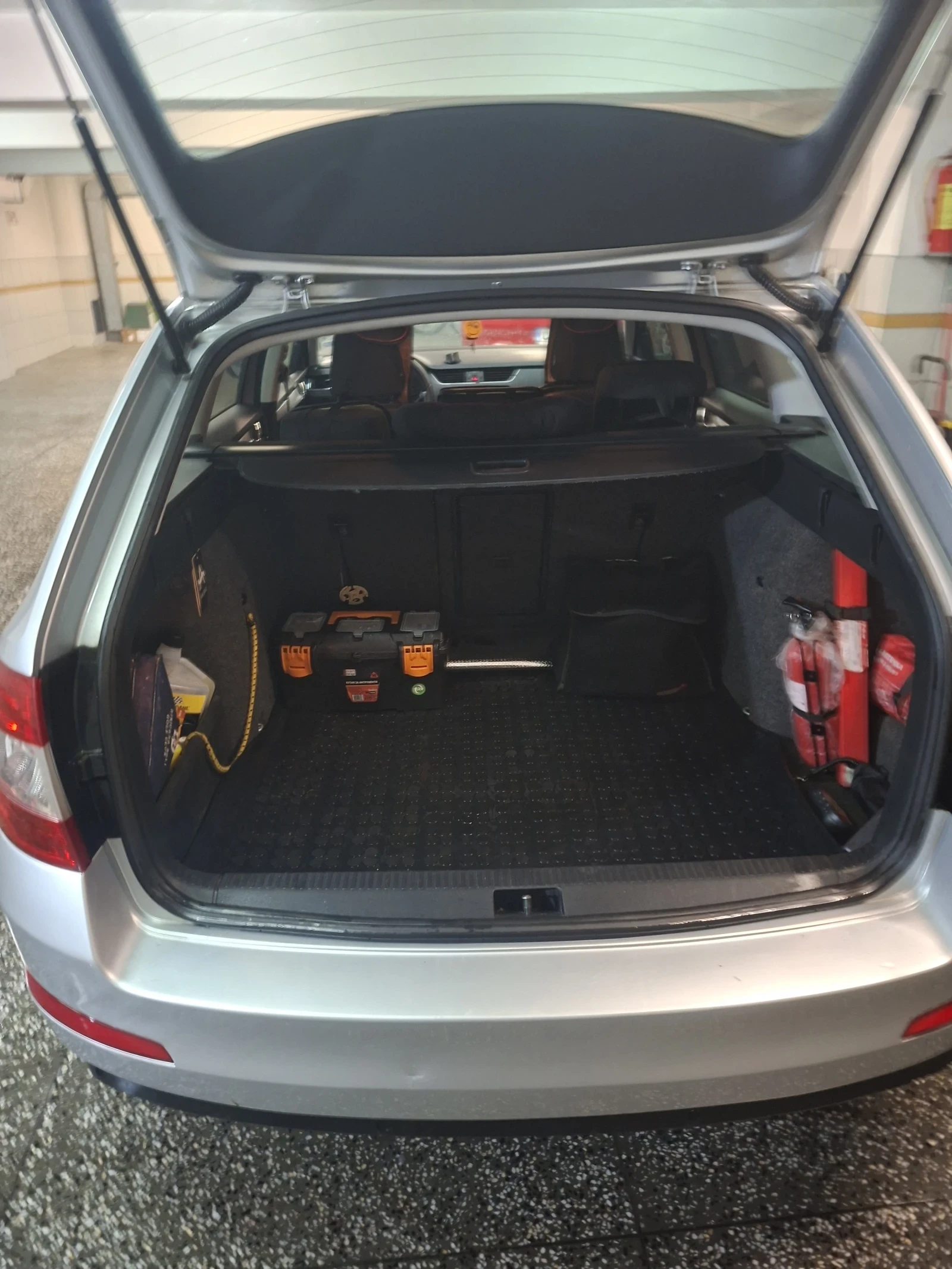 Skoda Octavia, снимка 8 - Автомобили и джипове - 54657552