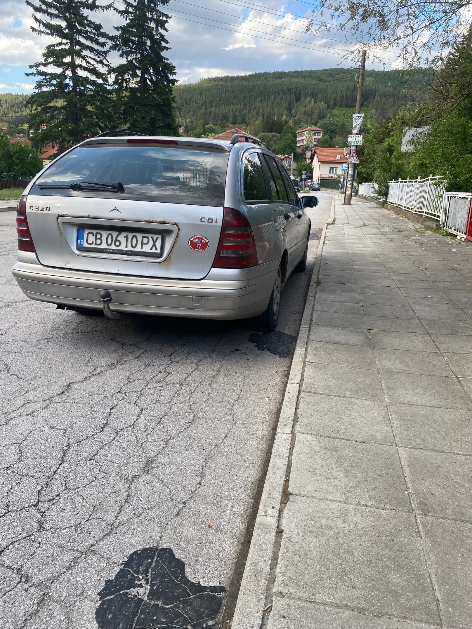 Mercedes-Benz C 220, снимка 4 - Автомобили и джипове - 54893267