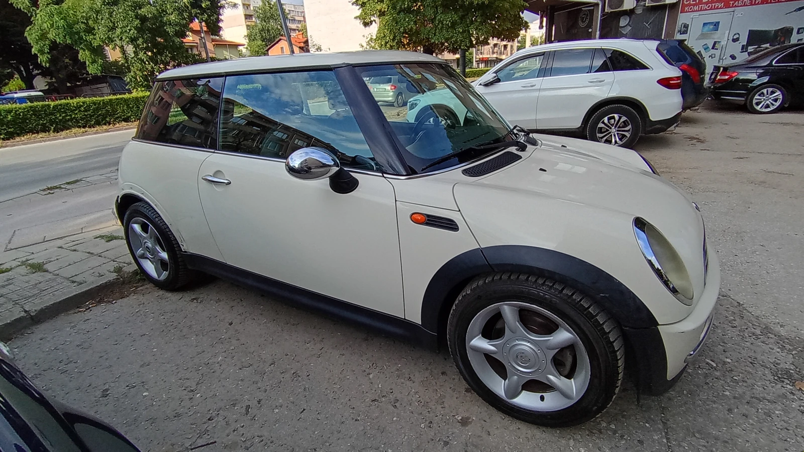 Mini D one, снимка 4 - Автомобили и джипове - 55149262