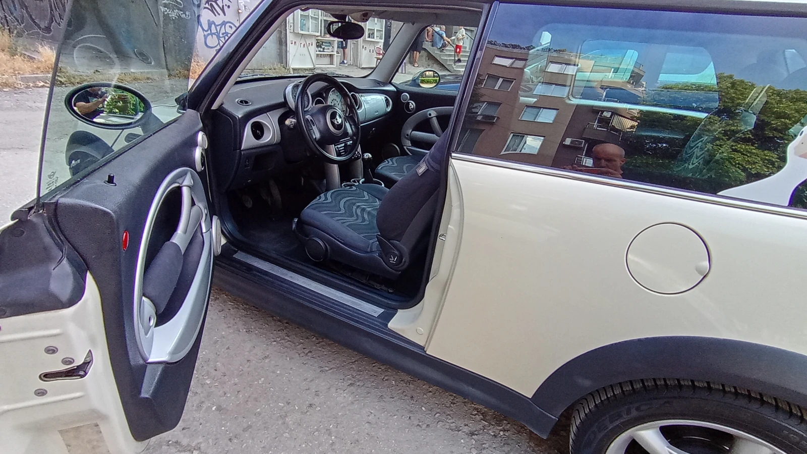 Mini D one, снимка 10 - Автомобили и джипове - 55149262