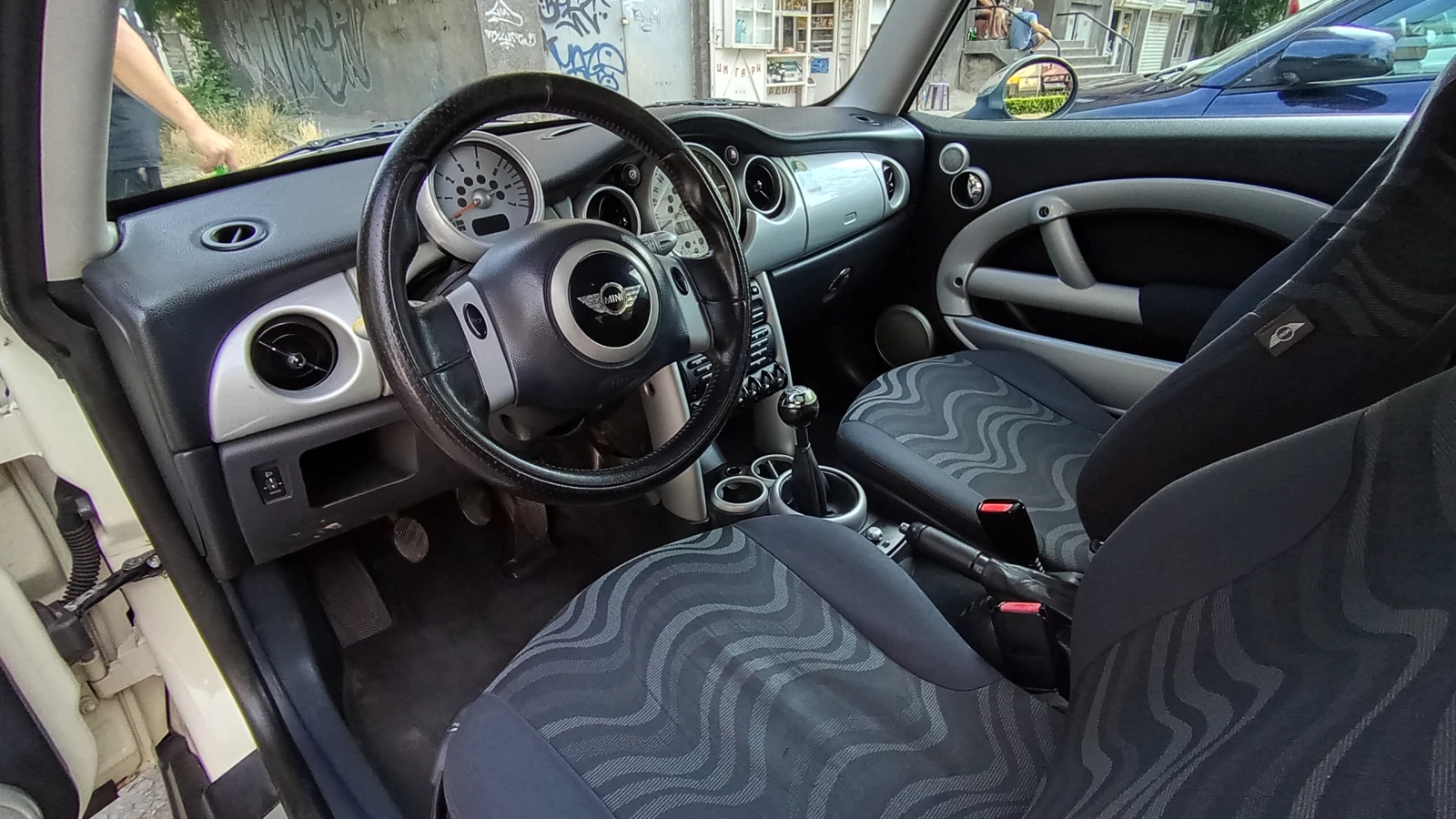 Mini D one, снимка 7 - Автомобили и джипове - 55149262