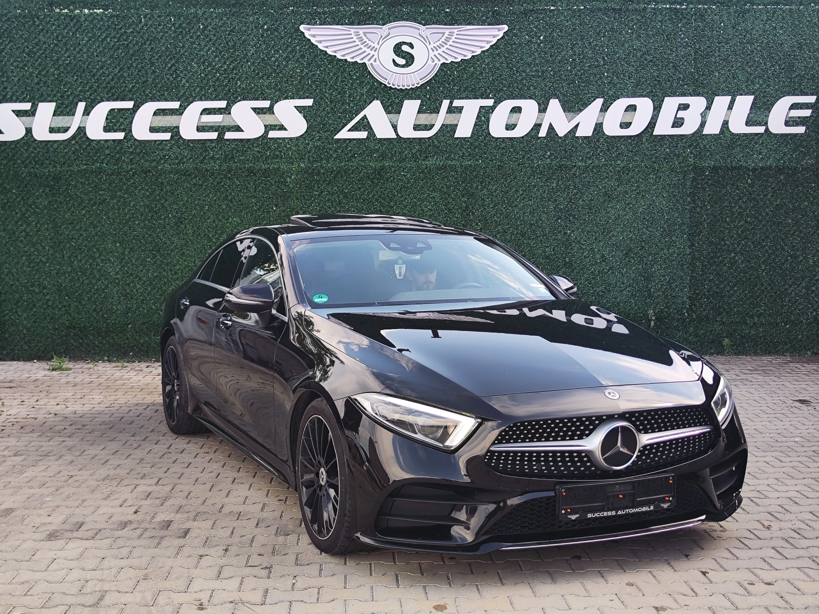 Mercedes-Benz CLS 350 AMG* BURMESTER* DISTR* PODGREV* CAMERA* LIZING, снимка 2 - Автомобили и джипове - 55326719