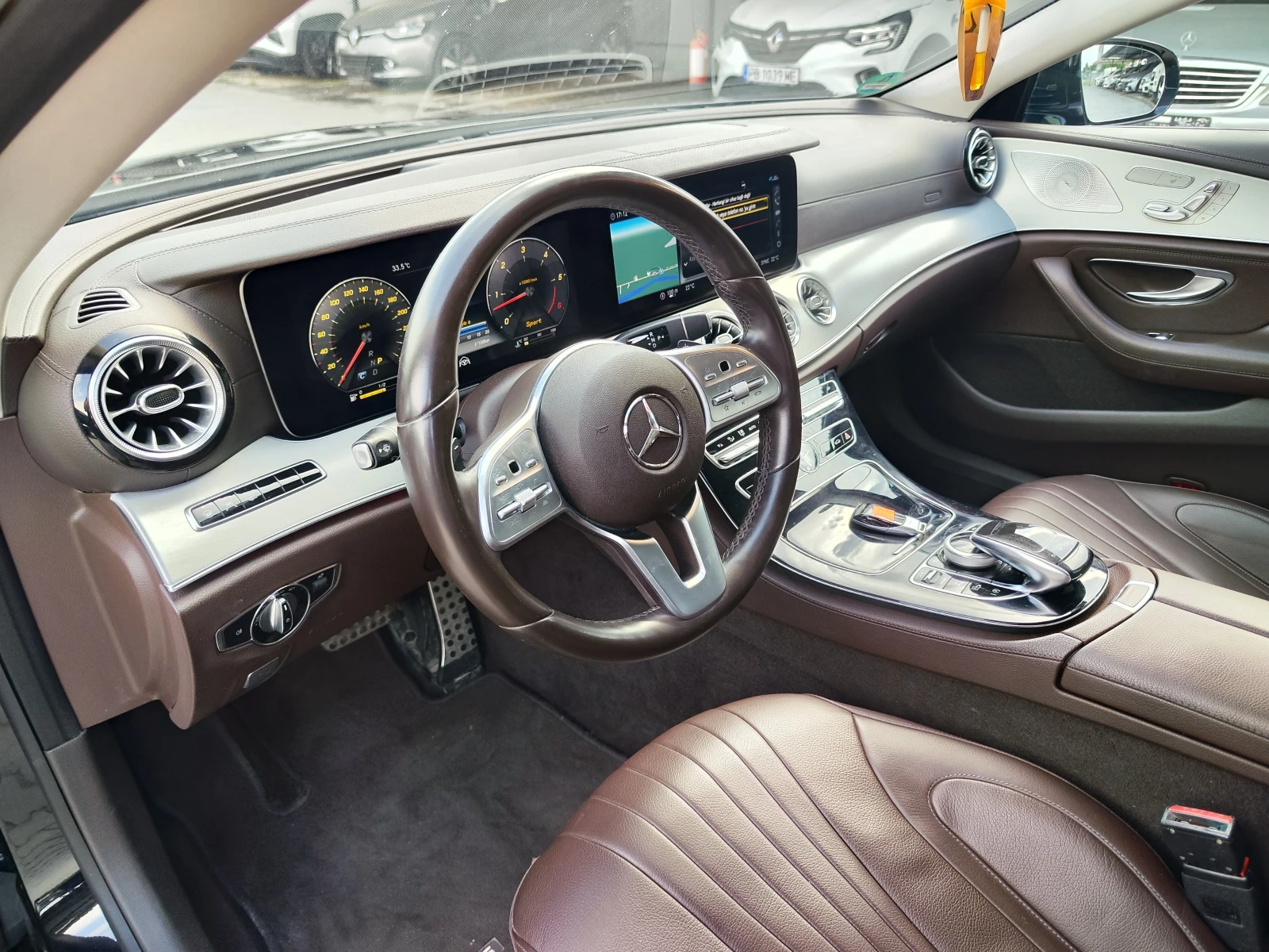 Mercedes-Benz CLS 350 AMG* BURMESTER* DISTR* PODGREV* CAMERA* LIZING, снимка 6 - Автомобили и джипове - 55326719