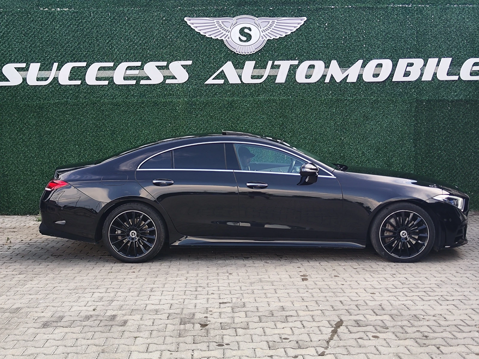 Mercedes-Benz CLS 350 AMG* BURMESTER* DISTR* PODGREV* CAMERA* LIZING, снимка 3 - Автомобили и джипове - 55326719