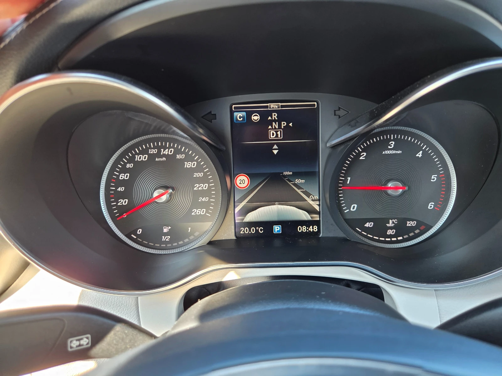 Mercedes-Benz C 250 4matik 360cam.distronic, снимка 16 - Автомобили и джипове - 55522404
