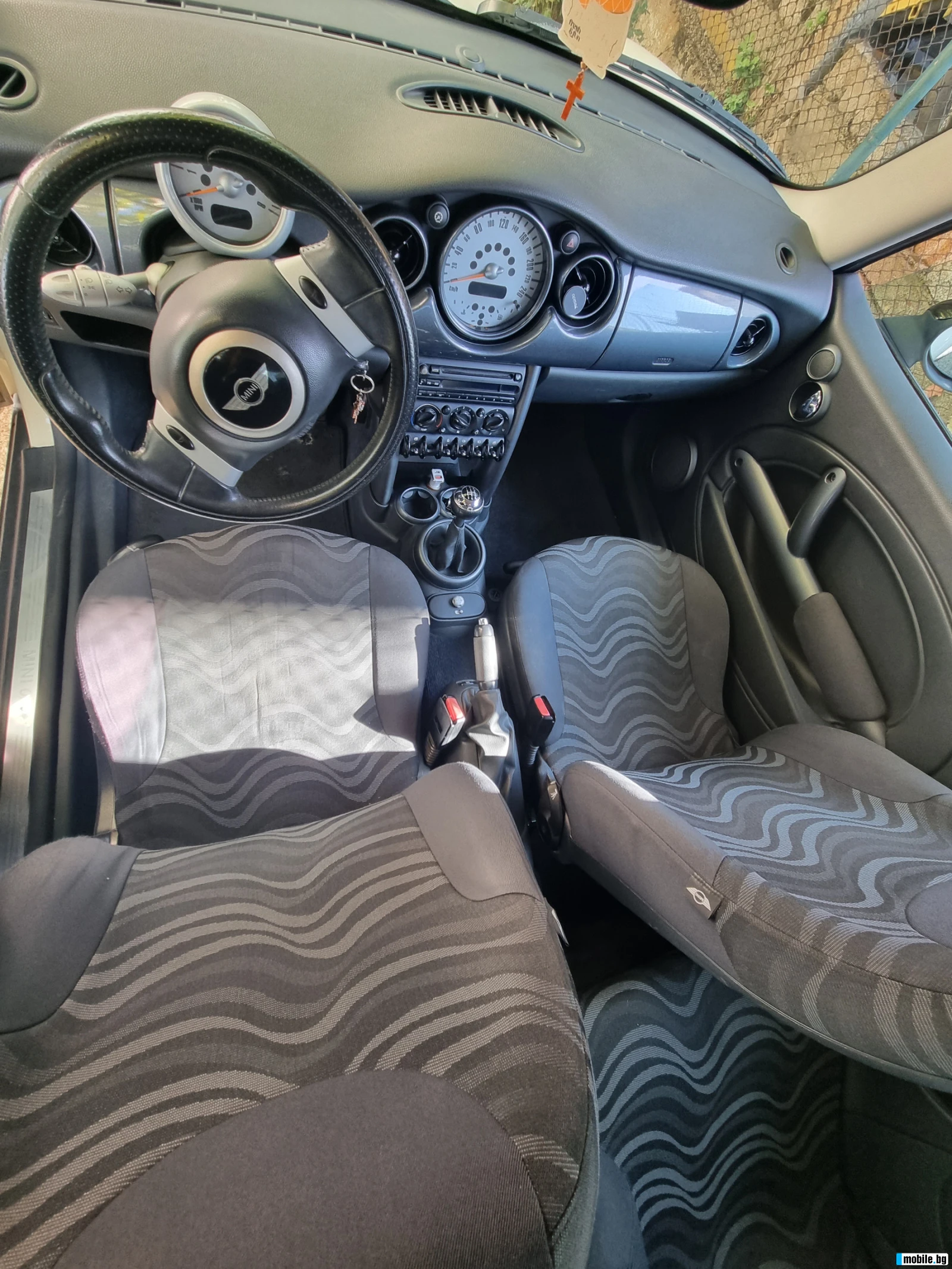 Mini One, снимка 7 - Автомобили и джипове - 55577520
