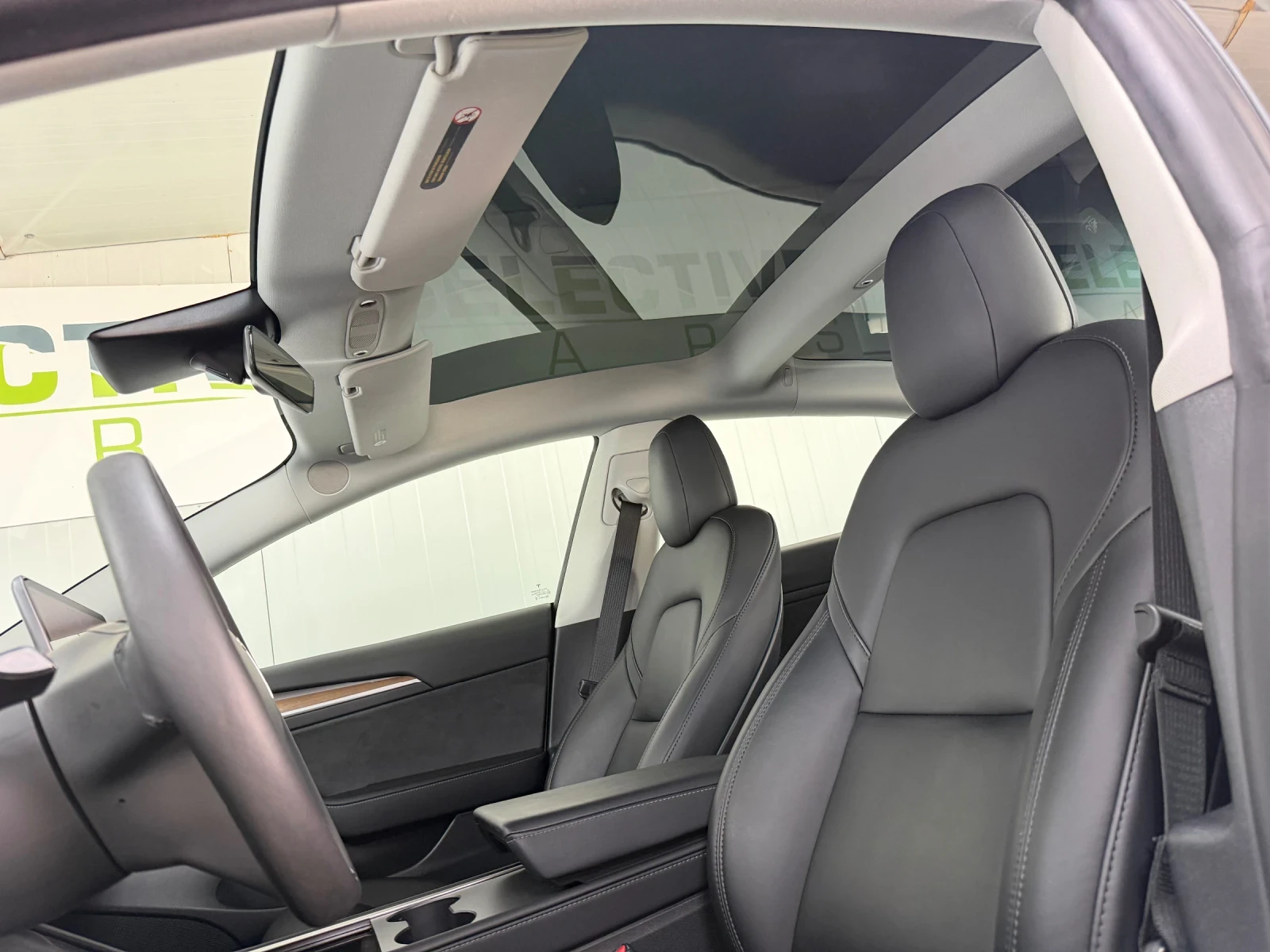 Tesla Model 3 * 24 500км*  LFP, снимка 11 - Автомобили и джипове - 55578785