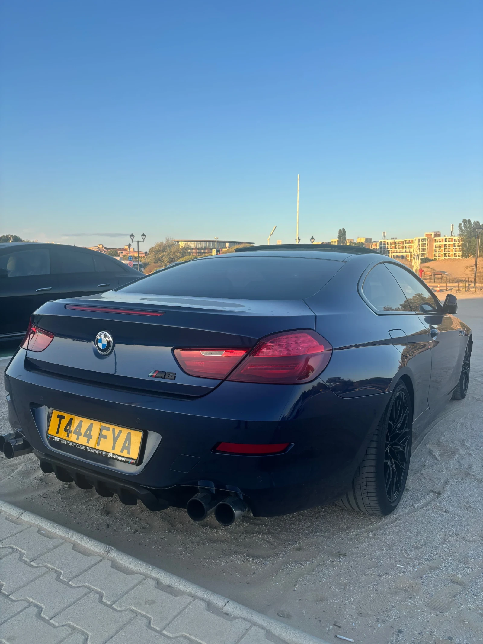 BMW M6 650I