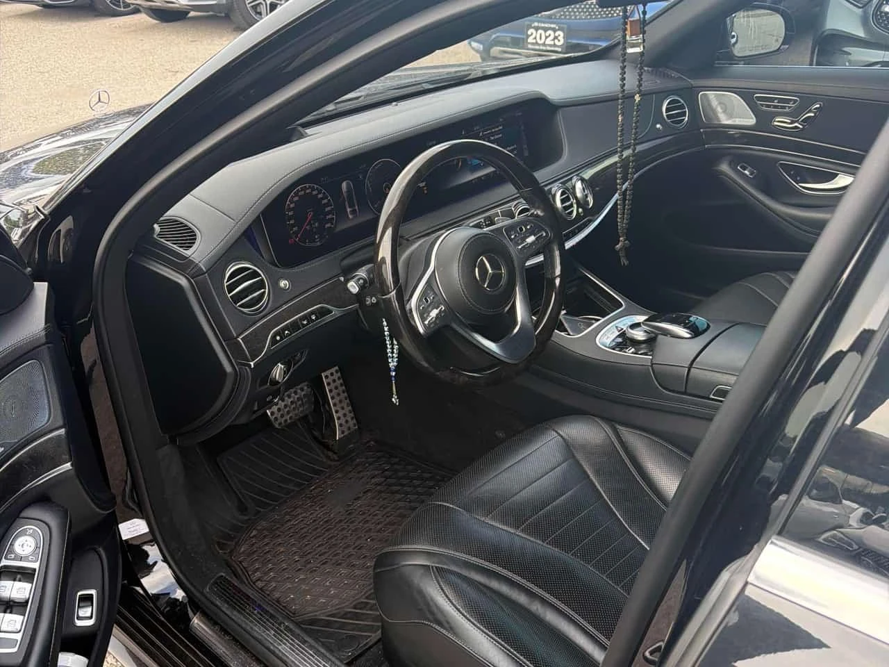 Mercedes-Benz S 560 * CARFAX * БЕЗ ЗАБЕЛЕЖКА * ОТ ПРЕДСТАВИТЕЛСТВО, снимка 7 - Автомобили и джипове - 55781627