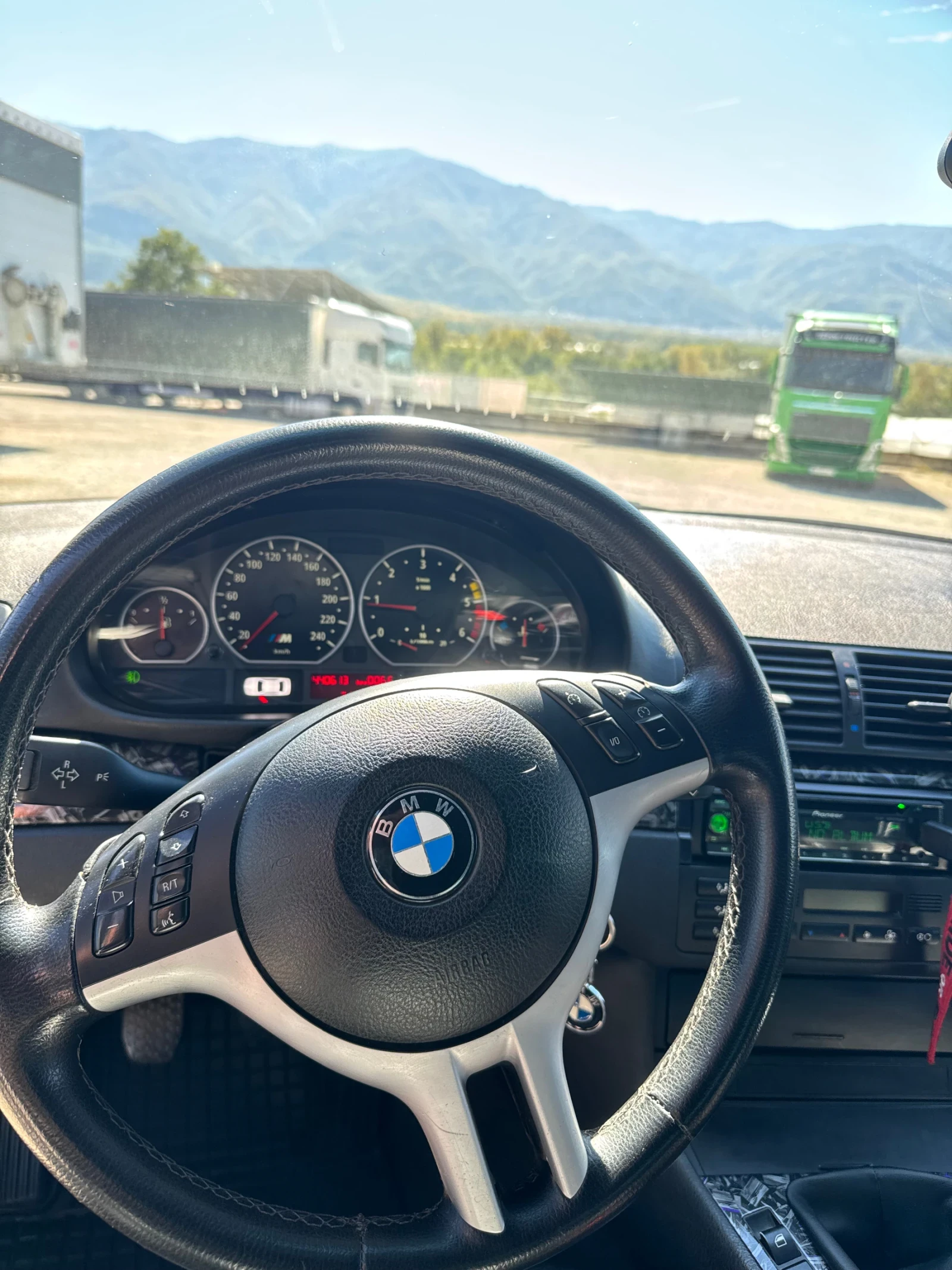 BMW 320 320d, снимка 13 - Автомобили и джипове - 56563223