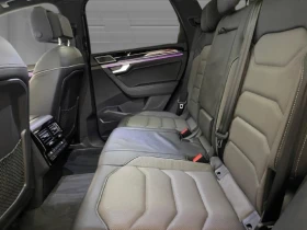 VW Touareg 3.0 TDI 4Motion = R-line = Гаранция, снимка 8