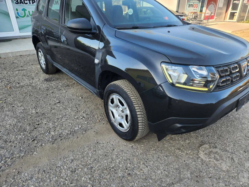 Dacia Duster Напълно обслужен!!!, снимка 3 - Автомобили и джипове - 48471327