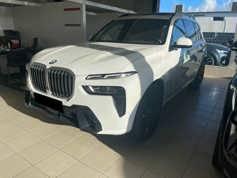 BMW X7 xDrive40d M Sportpaket, снимка 3 - Автомобили и джипове - 48142086