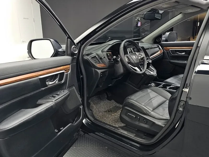 Honda Cr-v 1.5 EX-L 4WD, снимка 10 - Автомобили и джипове - 55796358