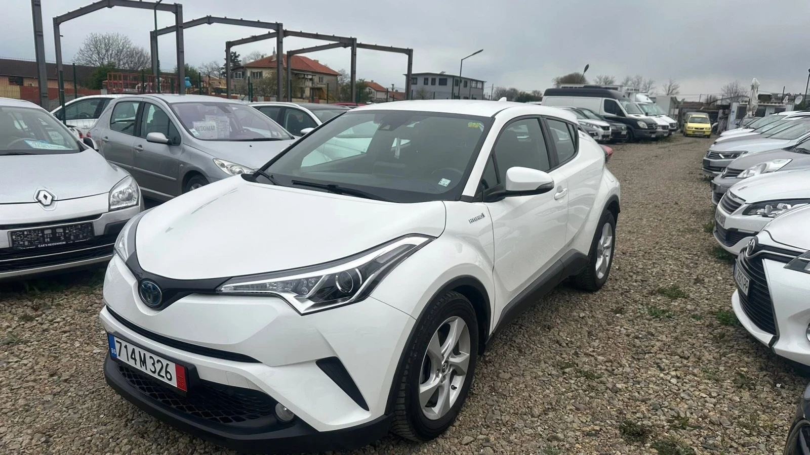 Toyota C-HR  - изображение 2