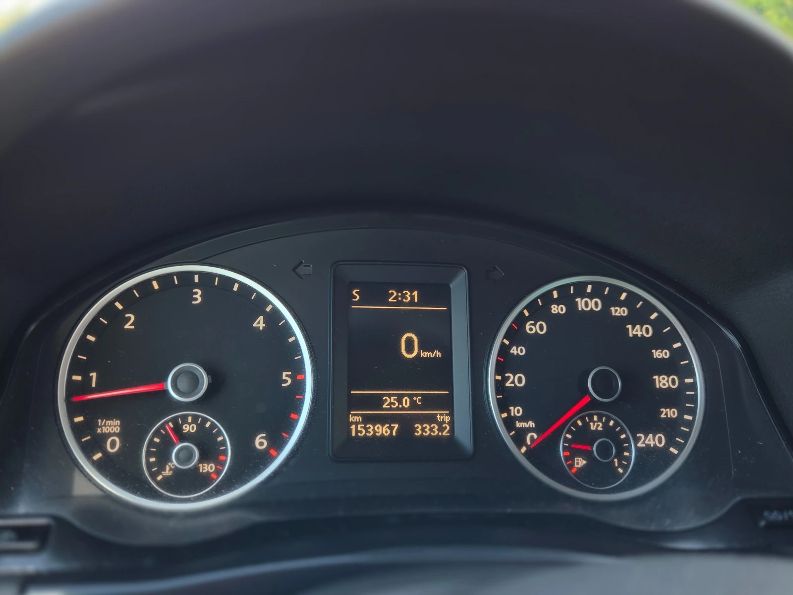 VW Tiguan 2.0TDI 4motion 150хил.км. - изображение 8
