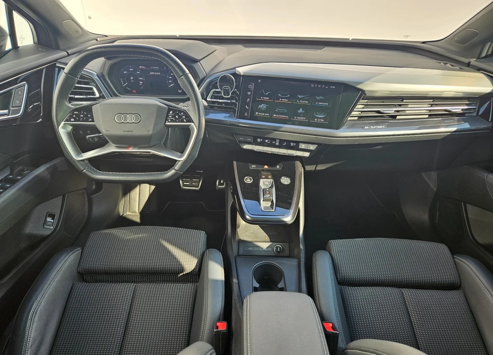 Audi Q4 Sportback e-tron 35 - изображение 8