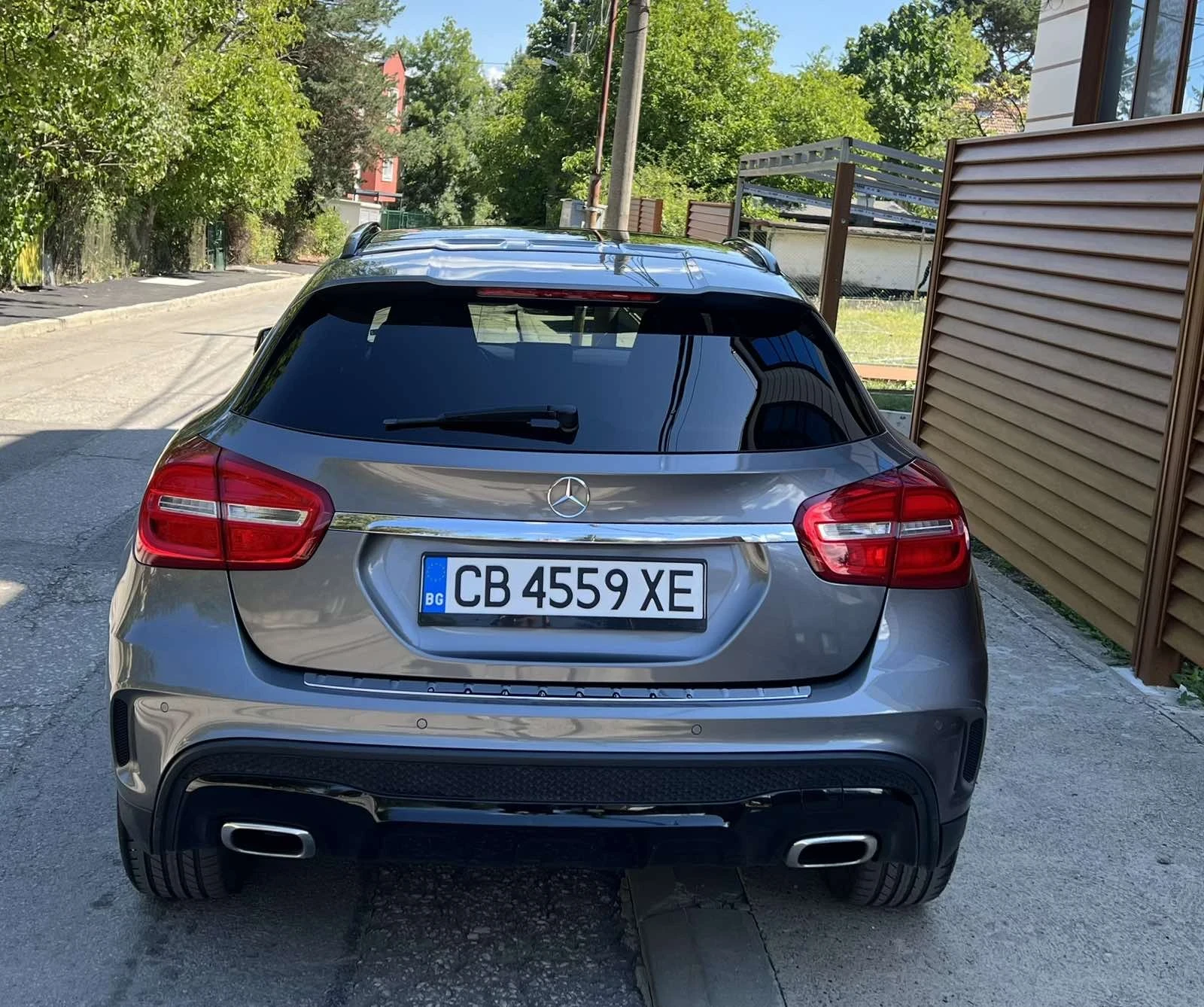 Mercedes-Benz GLA 220 AMG LINE! 4MATIC/ KEYLESS GO/ ПАНОРАМА, снимка 3 - Автомобили и джипове - 53989859