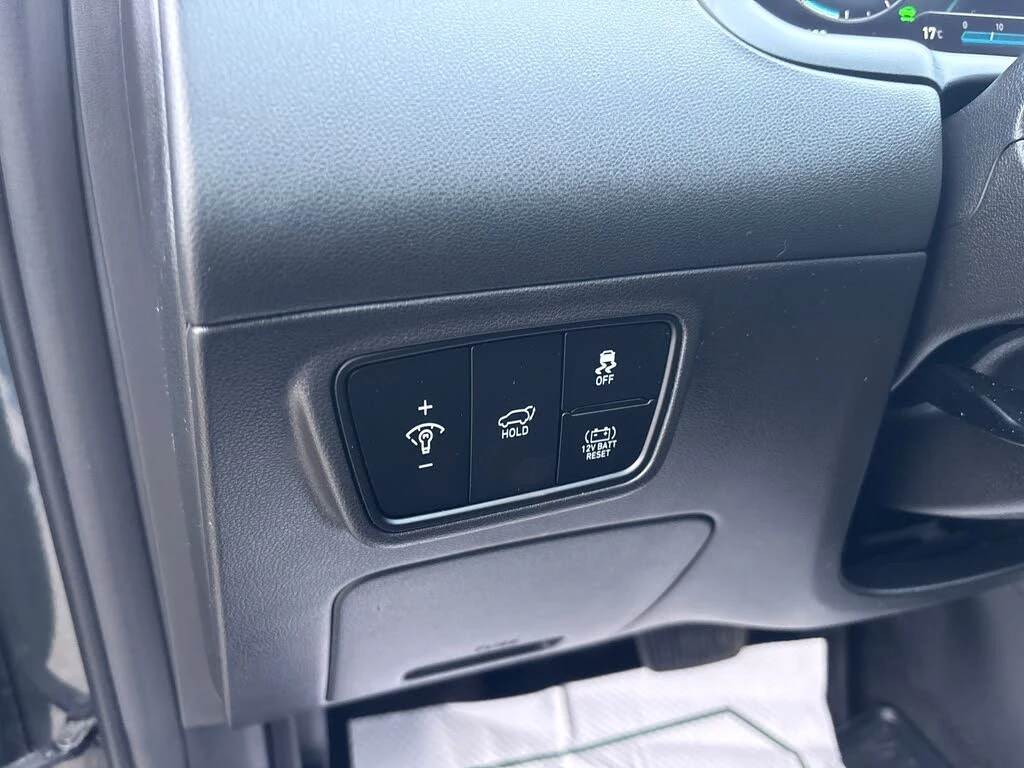 Hyundai Tucson Hybrid Luxury AWD, снимка 15 - Автомобили и джипове - 54384127