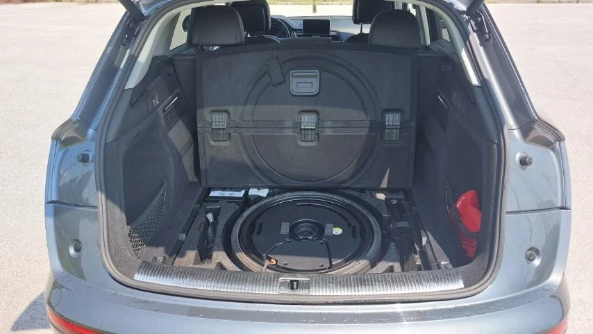 Audi Q5 2 0  TFSI, снимка 17 - Автомобили и джипове - 55000168