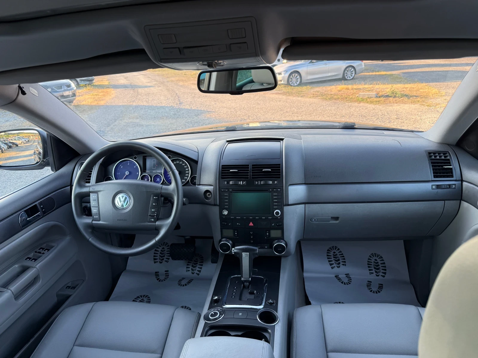 VW Touareg 2.5 TDI, снимка 9 - Автомобили и джипове - 55052566