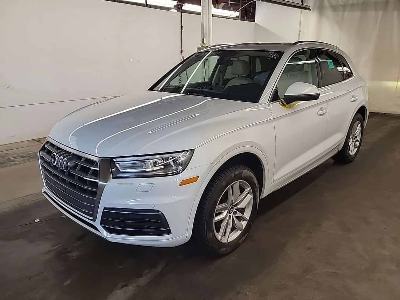 Audi Q5 ПОДГРЕВИ| МЪРТВА ТОЧКА| NAVI| 2 КЛЮЧА| 