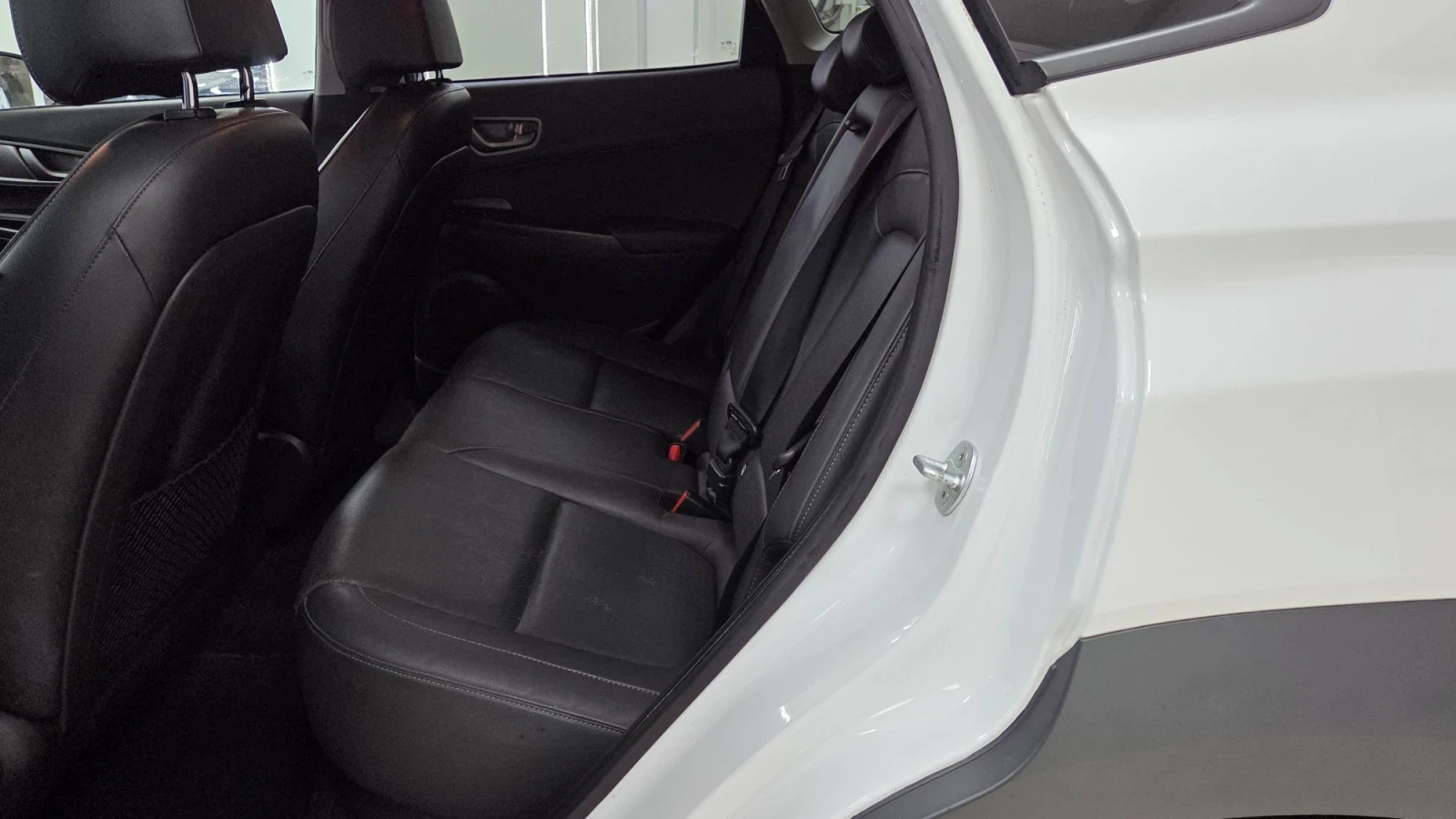Hyundai Kona 64KWh/Premium/Blue link | Mobile.bg � ����������� 8