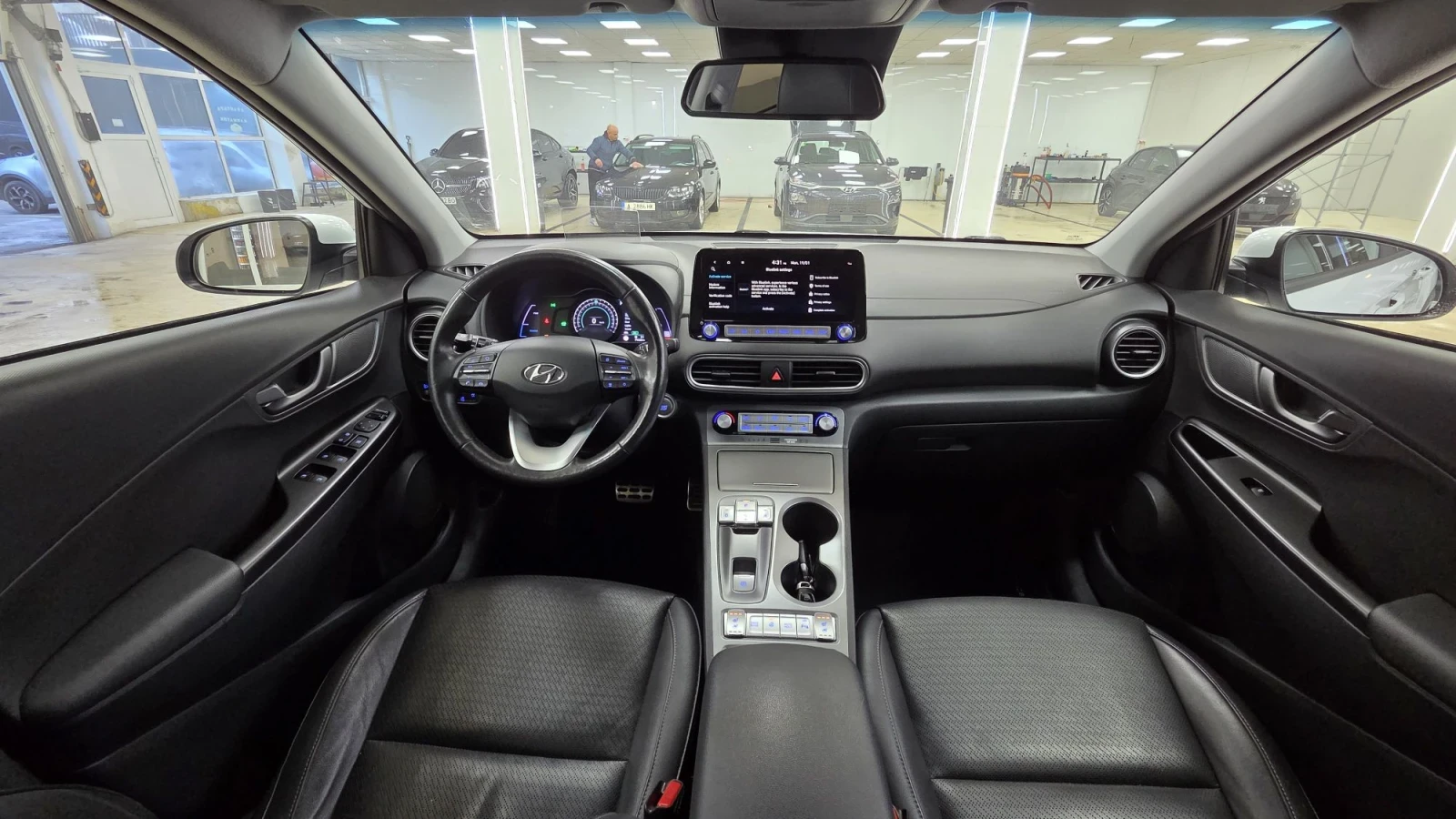 Hyundai Kona 64KWh/Premium/Blue link | Mobile.bg � ����������� 11