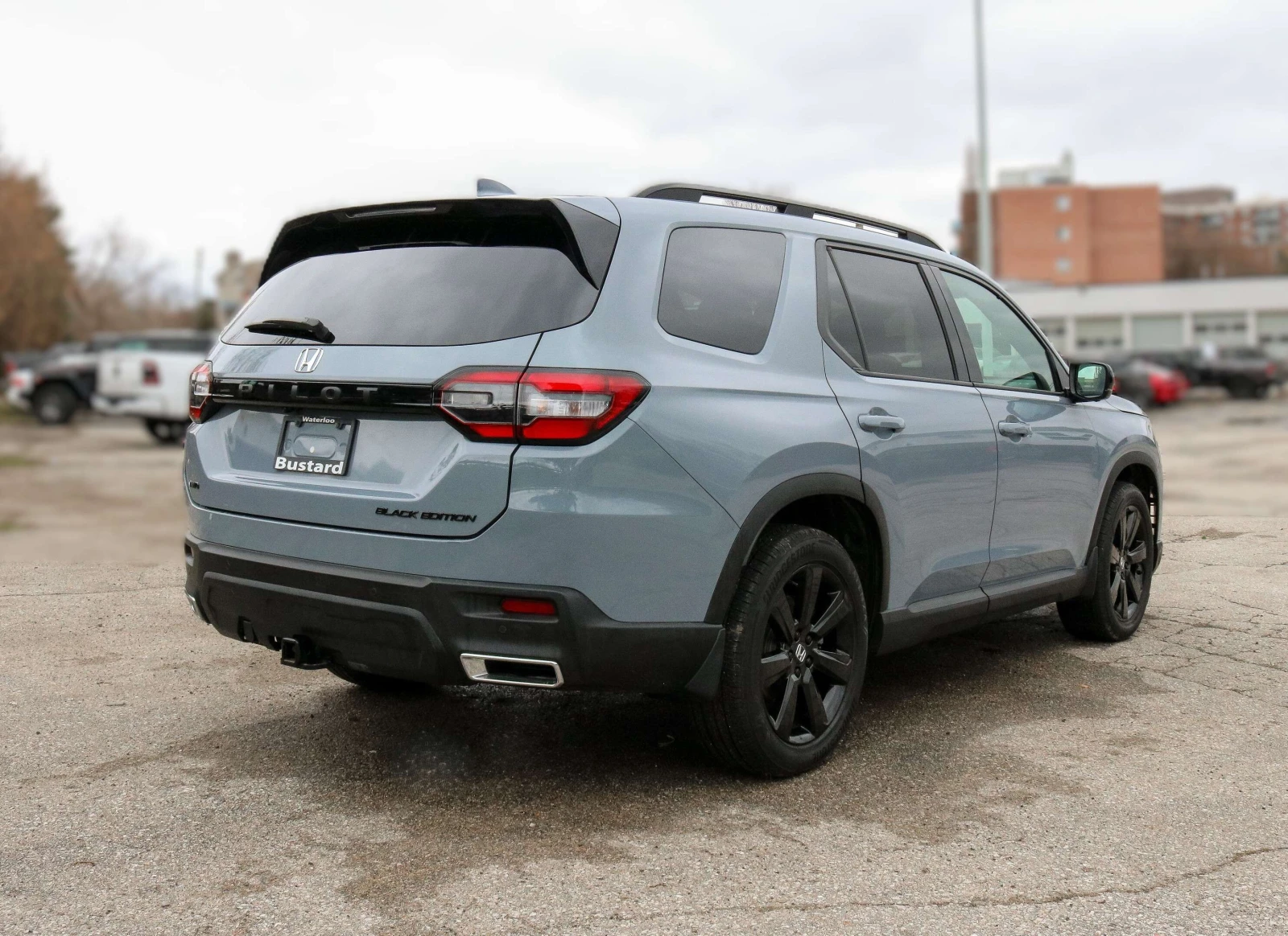 Honda Pilot Black Edition 4X4 | BOSE AUDIO | ЦЕНА ДО БЪЛГАРИЯ, снимка 2 - Автомобили и джипове - 56255454