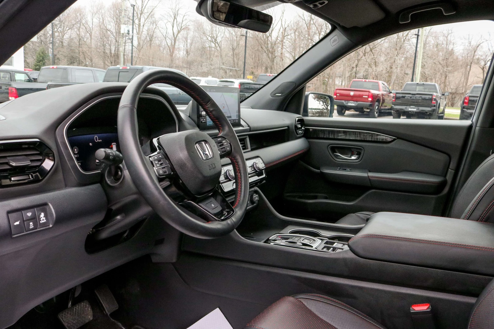 Honda Pilot Black Edition 4X4 | BOSE AUDIO | ЦЕНА ДО БЪЛГАРИЯ, снимка 6 - Автомобили и джипове - 56255454
