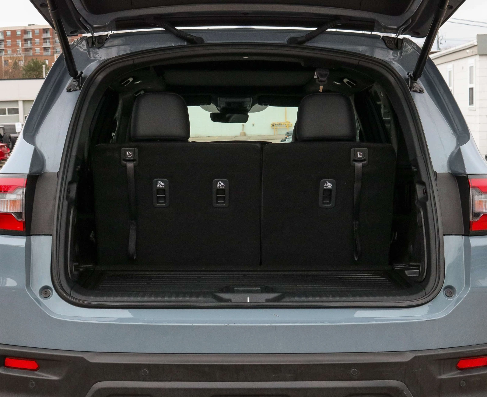 Honda Pilot Black Edition 4X4 | BOSE AUDIO | ЦЕНА ДО БЪЛГАРИЯ, снимка 3 - Автомобили и джипове - 56255454