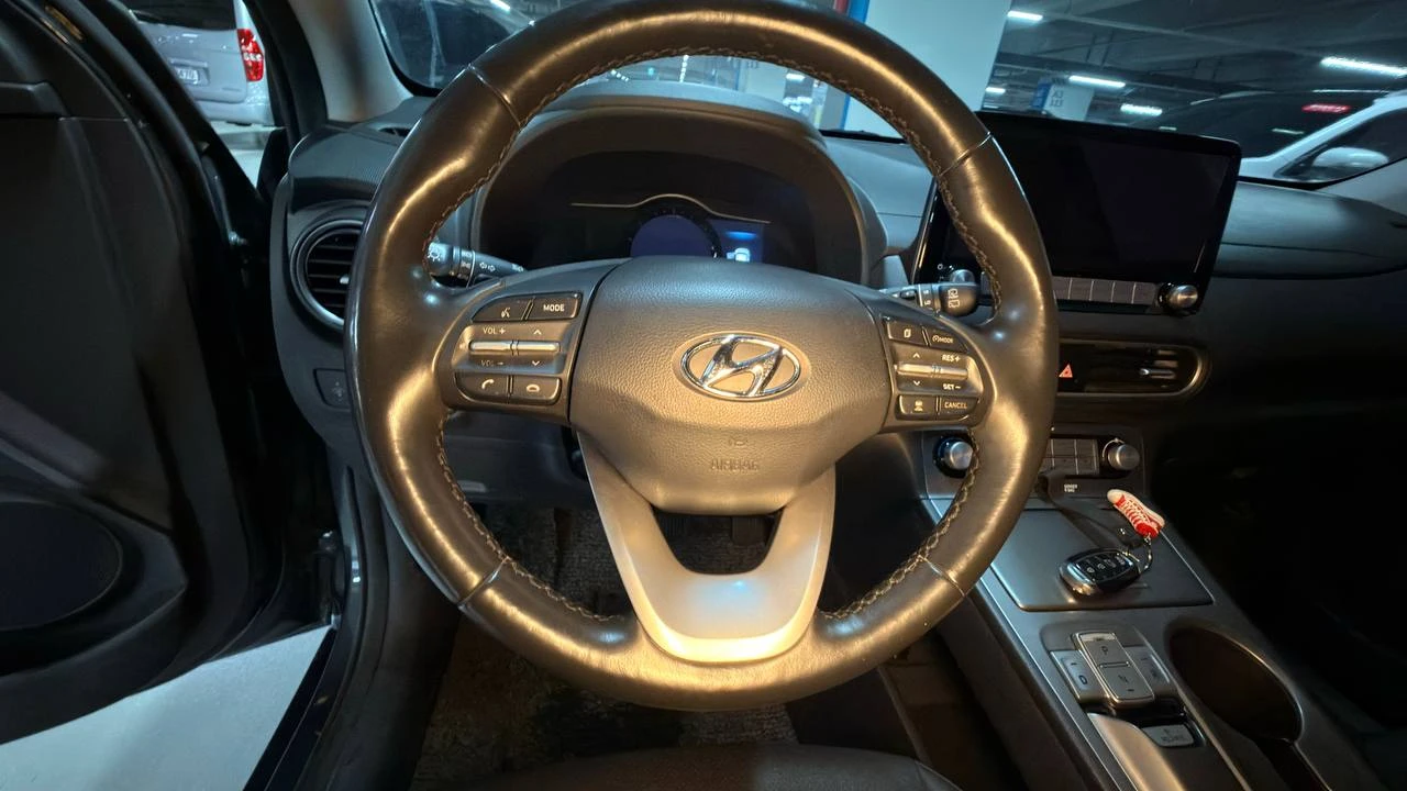 Hyundai Kona 64kw 205hp, снимка 10 - Автомобили и джипове - 56314352