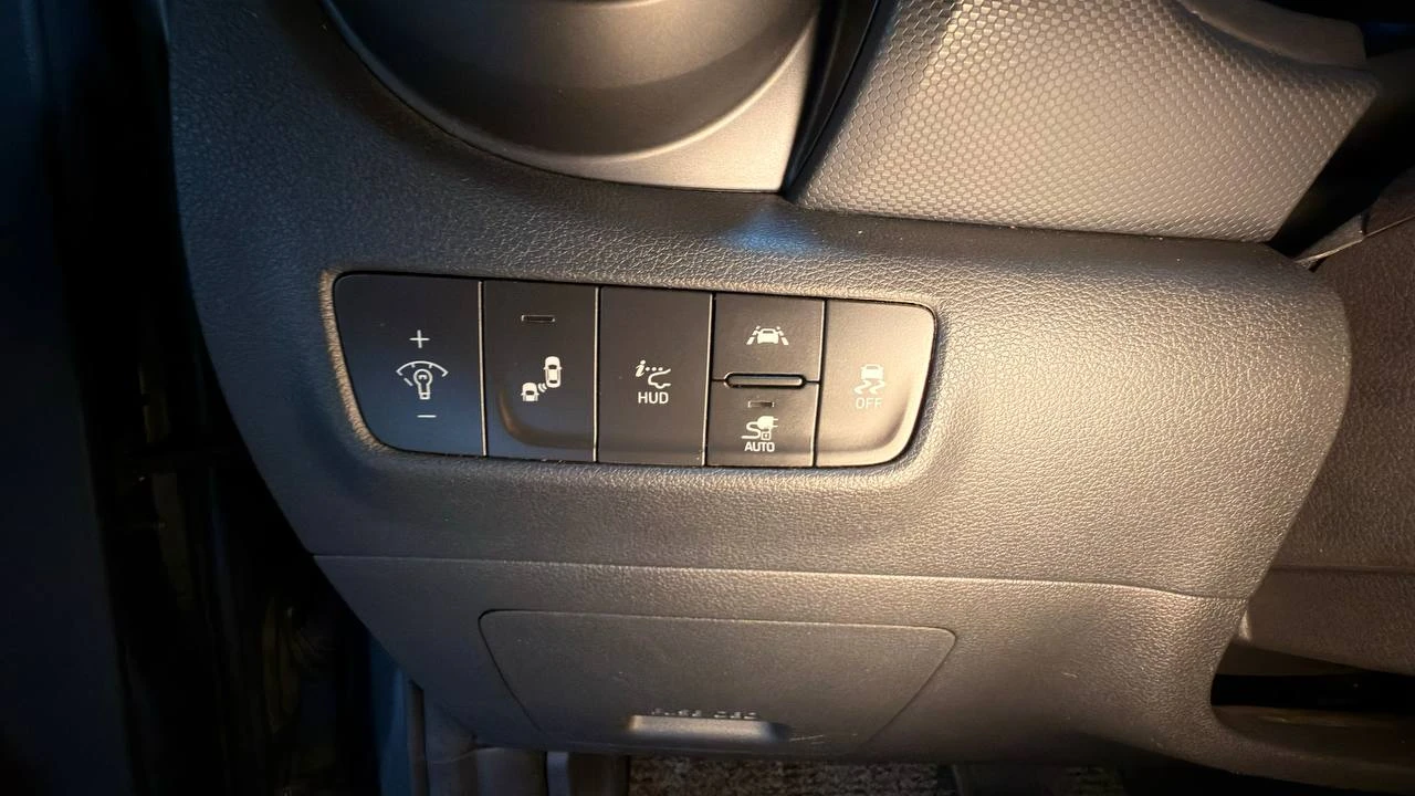 Hyundai Kona 64kw 205hp, снимка 11 - Автомобили и джипове - 56314352