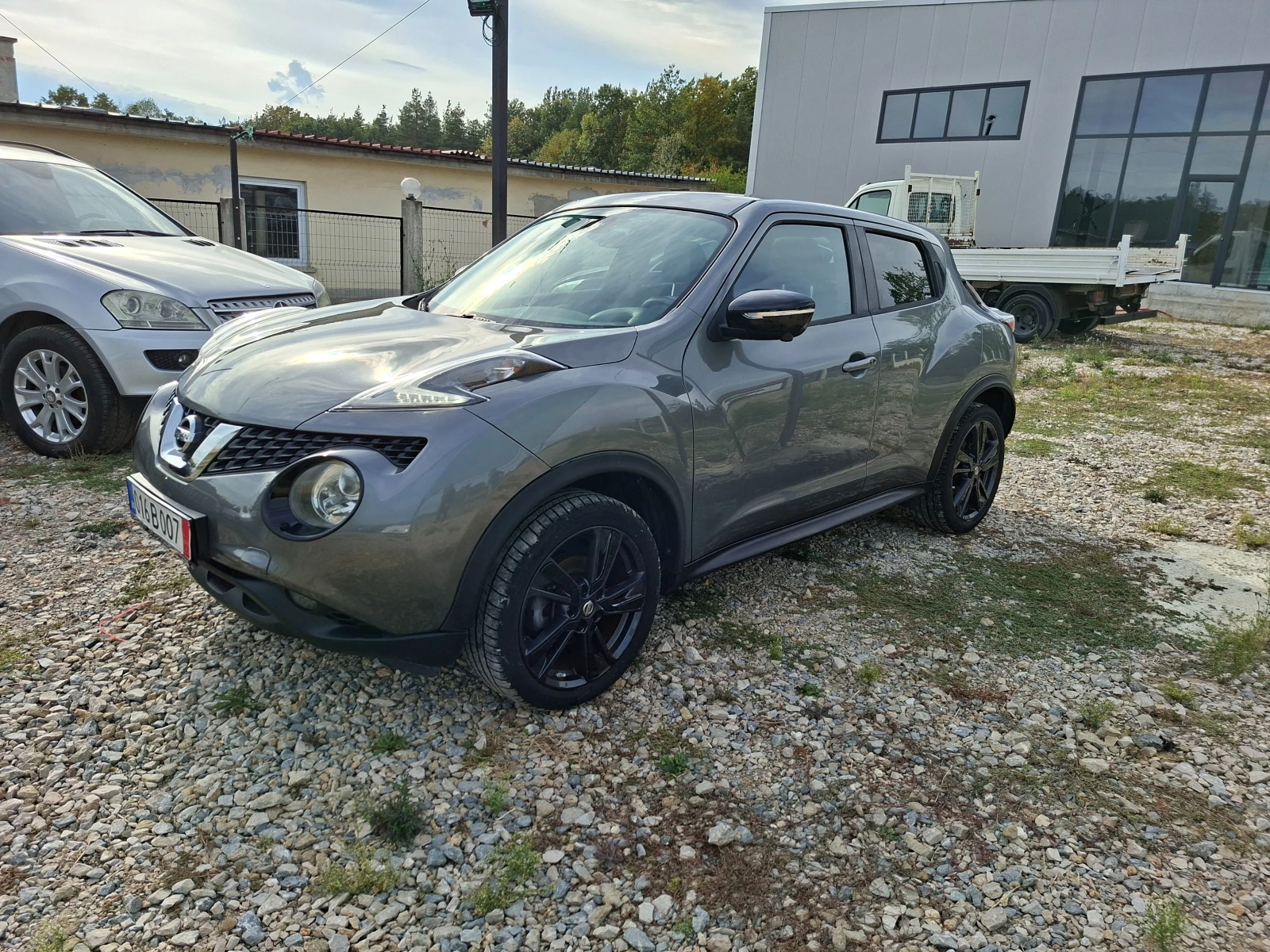 Nissan Juke 1.5 dci NAVI KAMERA, снимка 2 - Автомобили и джипове - 56597235