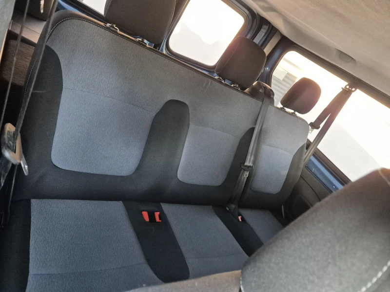 Opel Vivaro Bi TURBO Евро 6B, снимка 15 - Бусове и автобуси - 52855298