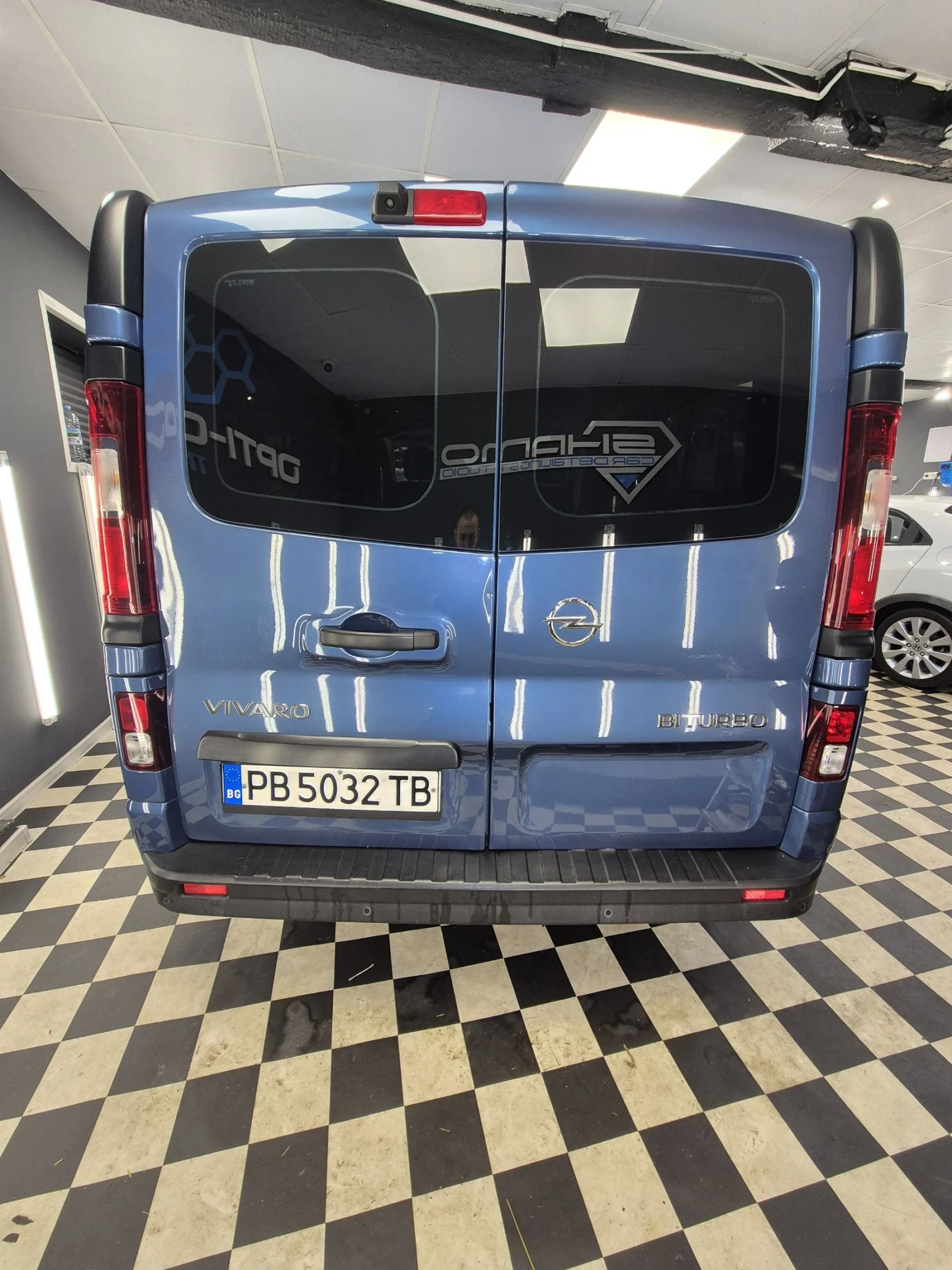 Opel Vivaro Bi TURBO Евро 6B - изображение 5