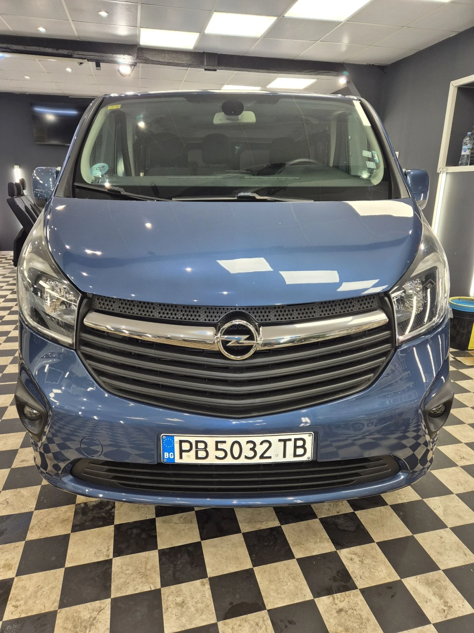 Opel Vivaro Bi TURBO ���� 6B | Mobile.bg � ����������� 1