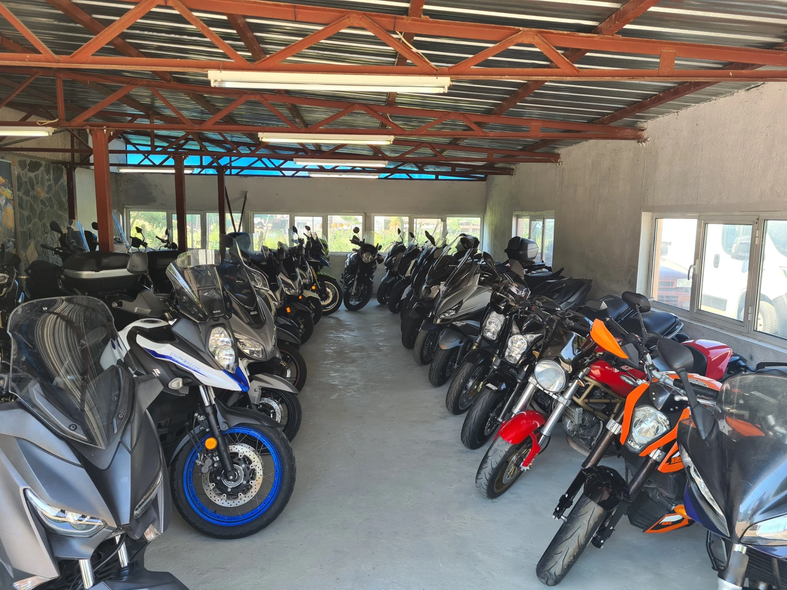 Yamaha X-max 400i ABS | Mobile.bg � ����������� 9