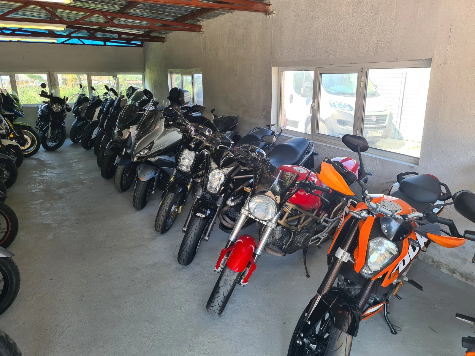 Yamaha X-max 400i ABS | Mobile.bg � ����������� 11