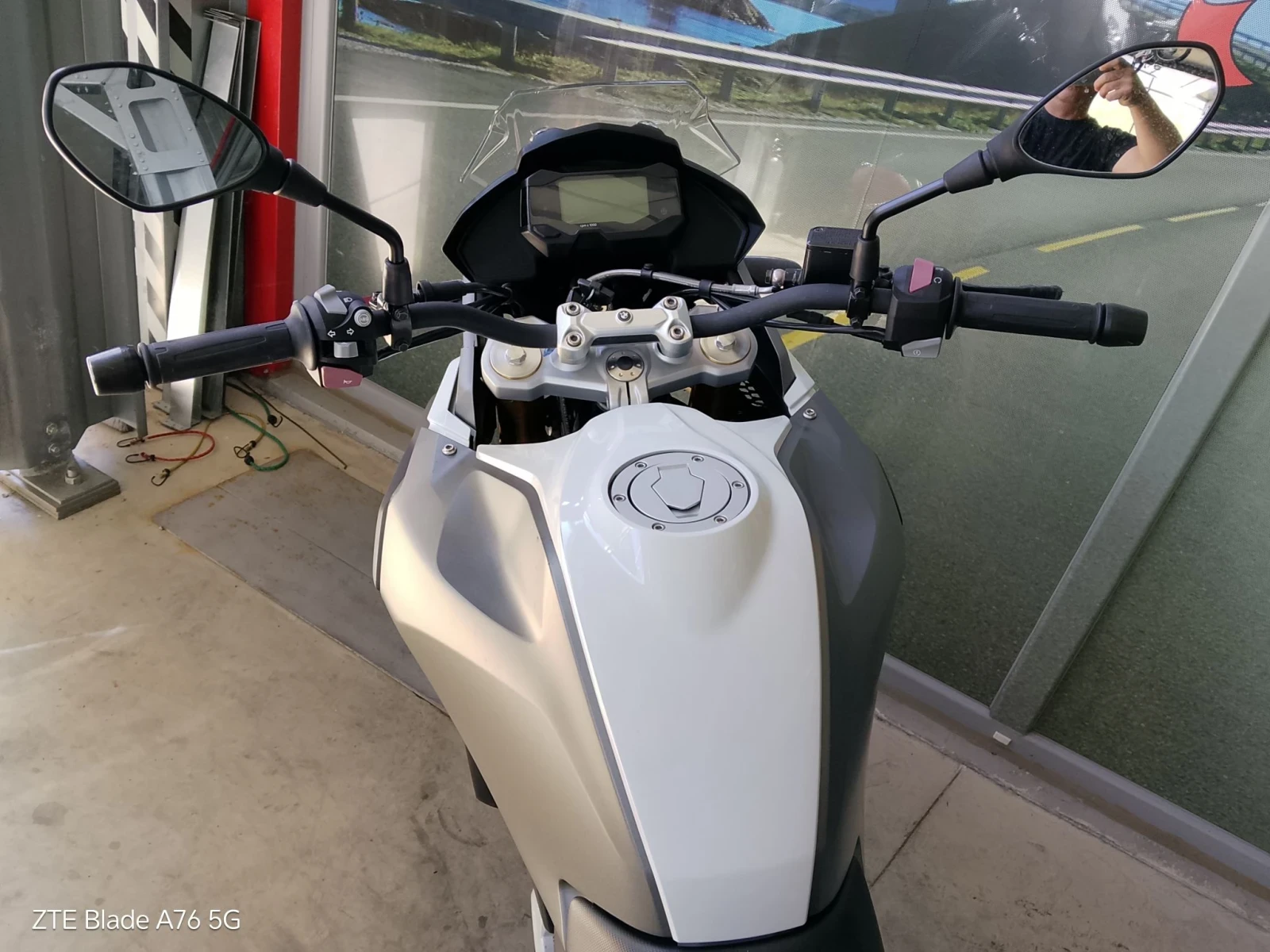 BMW G S-310 ABS  LED A2 | Mobile.bg � ����������� 8