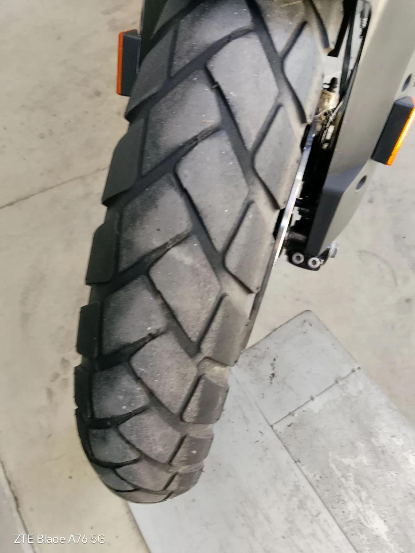 BMW G S-310 ABS  LED A2 | Mobile.bg � ����������� 7