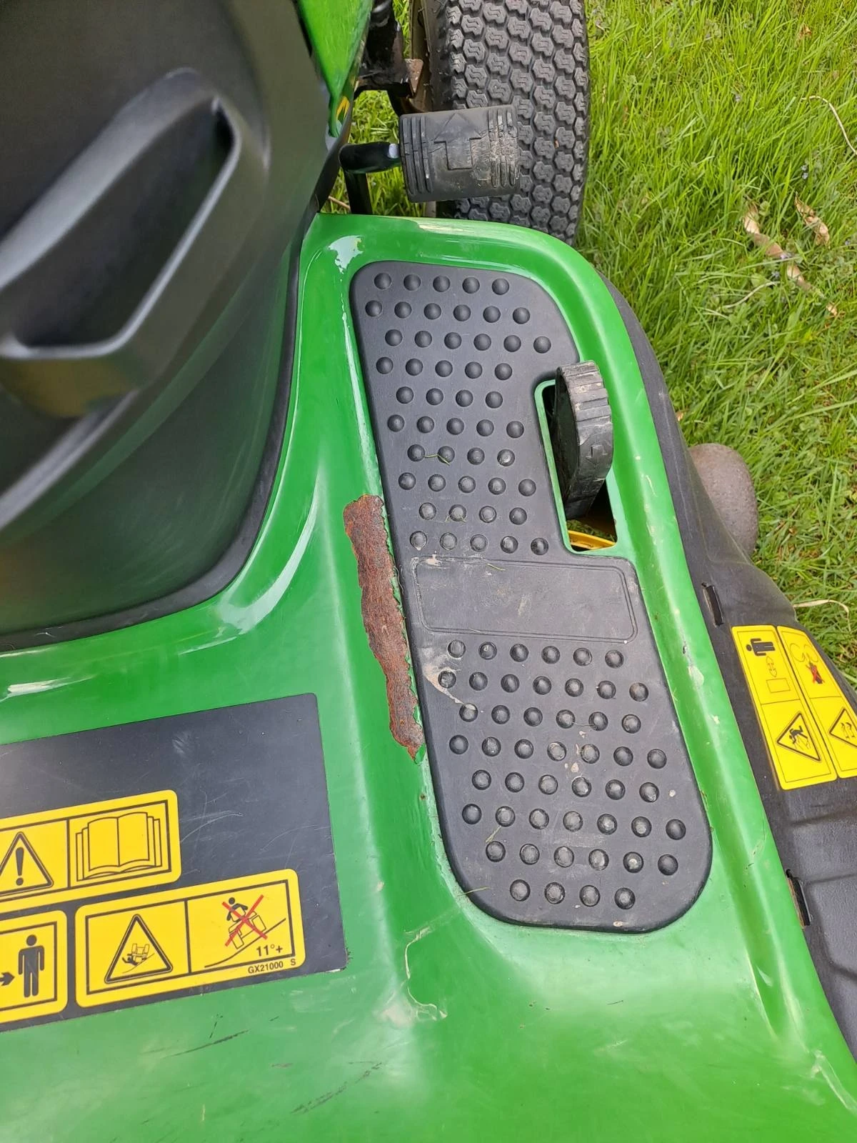 Сенокосачка John Deere X155R, снимка 8 - Селскостопанска техника - 54334111