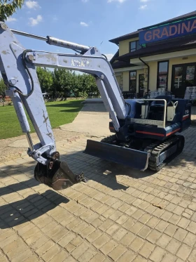      Kubota  26