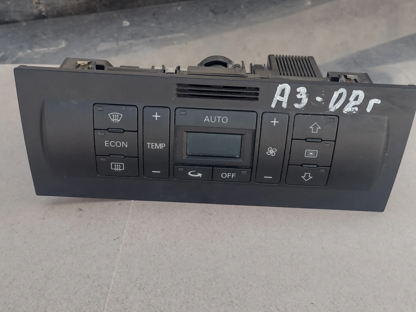 8L0820043H    Audi A3  8L   5HB00818400 | Mobile.bg   1