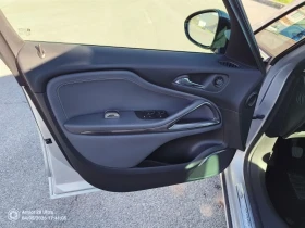 Opel Zafira Tourer, снимка 10