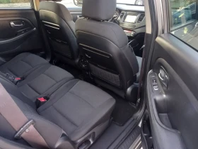 Kia Carens 6+ 1 места, снимка 12
