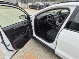 Ford Focus 1.0, снимка 10