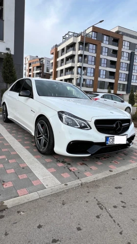  Mercedes-Benz E 63 A...