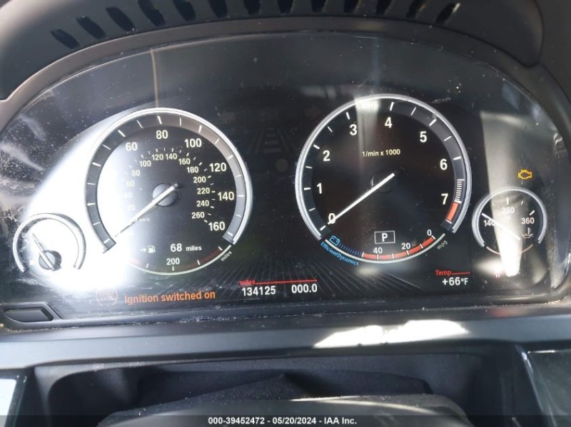 BMW 750 Rear Wheel Drive, снимка 8 - Автомобили и джипове - 46459442